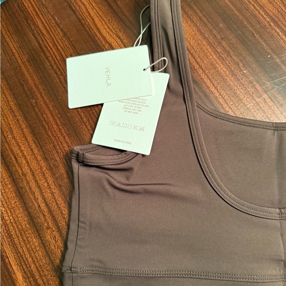 Vehla Leggings And Crop Top Set Choc Size L Brand New Activewear Pilates — image 3 of 8